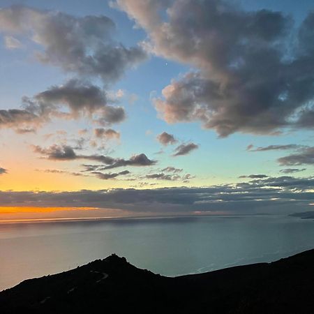 شقة Sunrise Dream Agia Mavra المظهر الخارجي الصورة